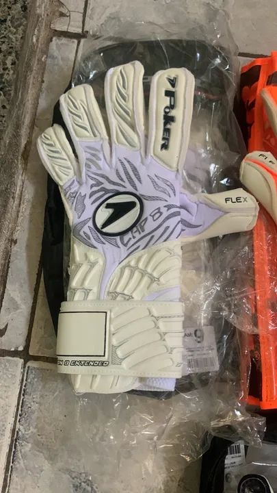 Luvas poker champion 8 extend