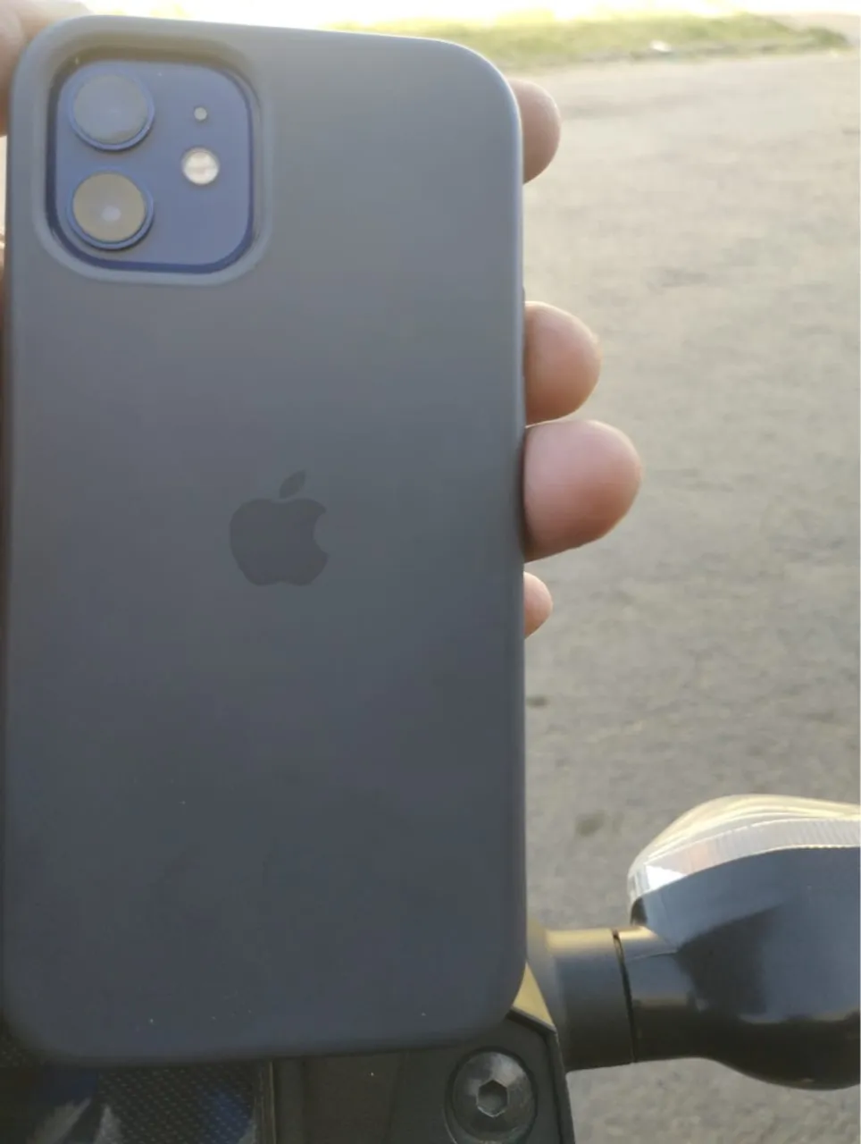 iPhone 12