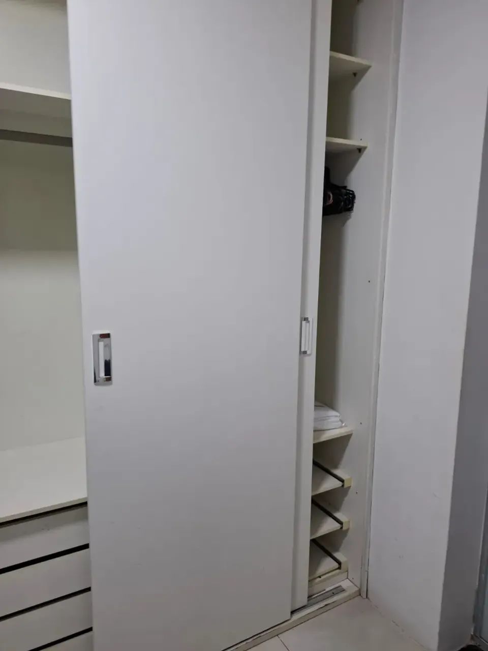 Alugo Apto. Mobiliado no Edifício Ilha de Maui. - Foto 3