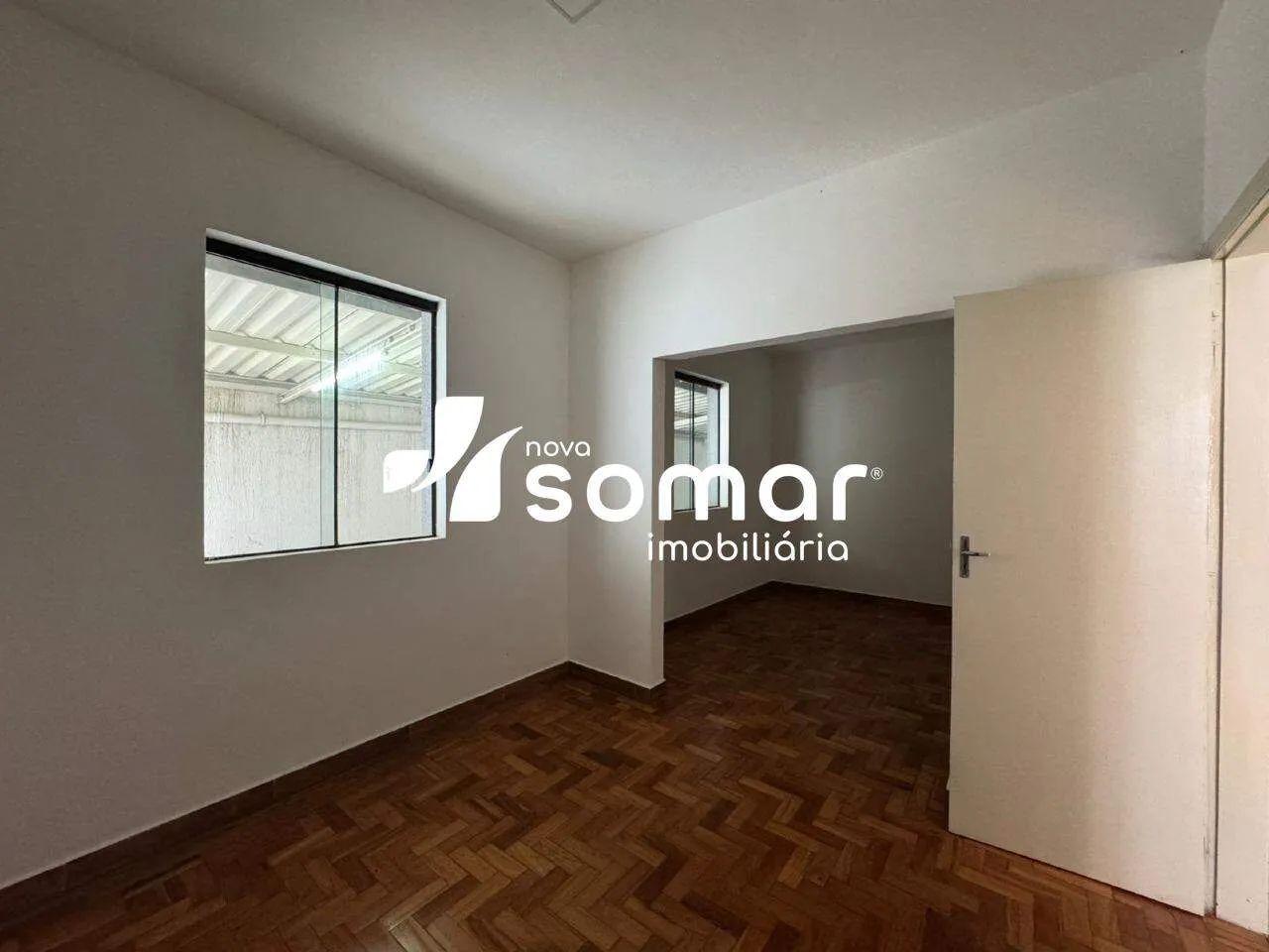 Sala para aluguel, 2 quartos, 1 vaga, Centro - Divinopolis/MG