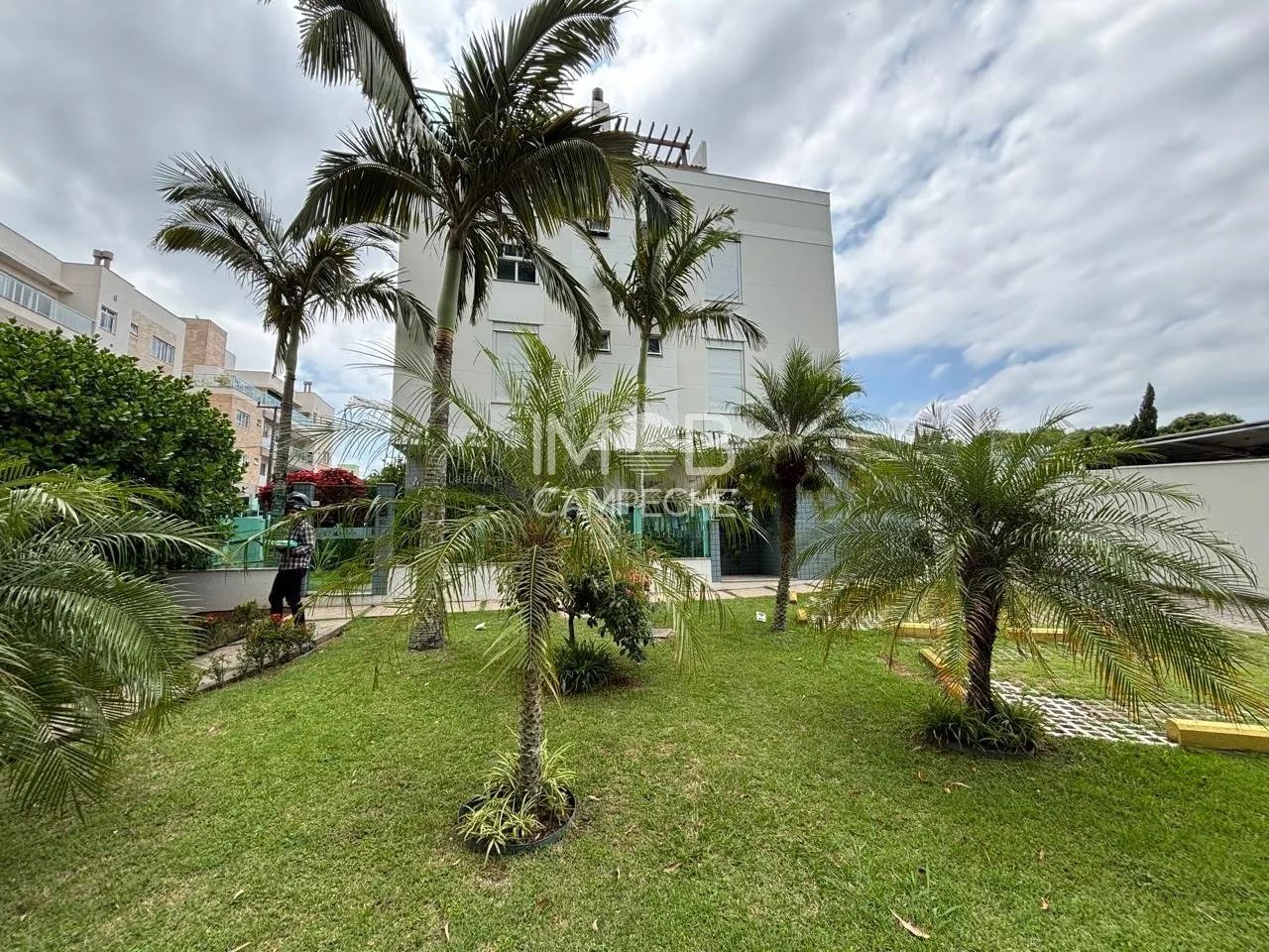 Cobertura com 2 dormitórios à venda no Campeche - Florianópolis/SC