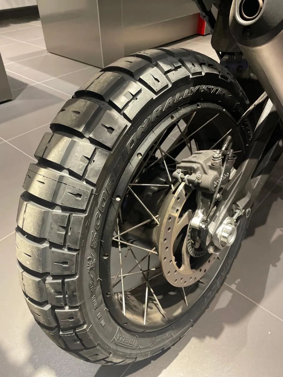 DUCATI DESERTX 2025 - Foto 2