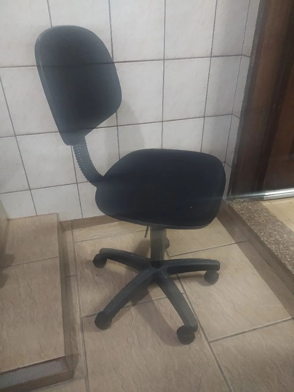 Cadeira de escritório  - Foto 2