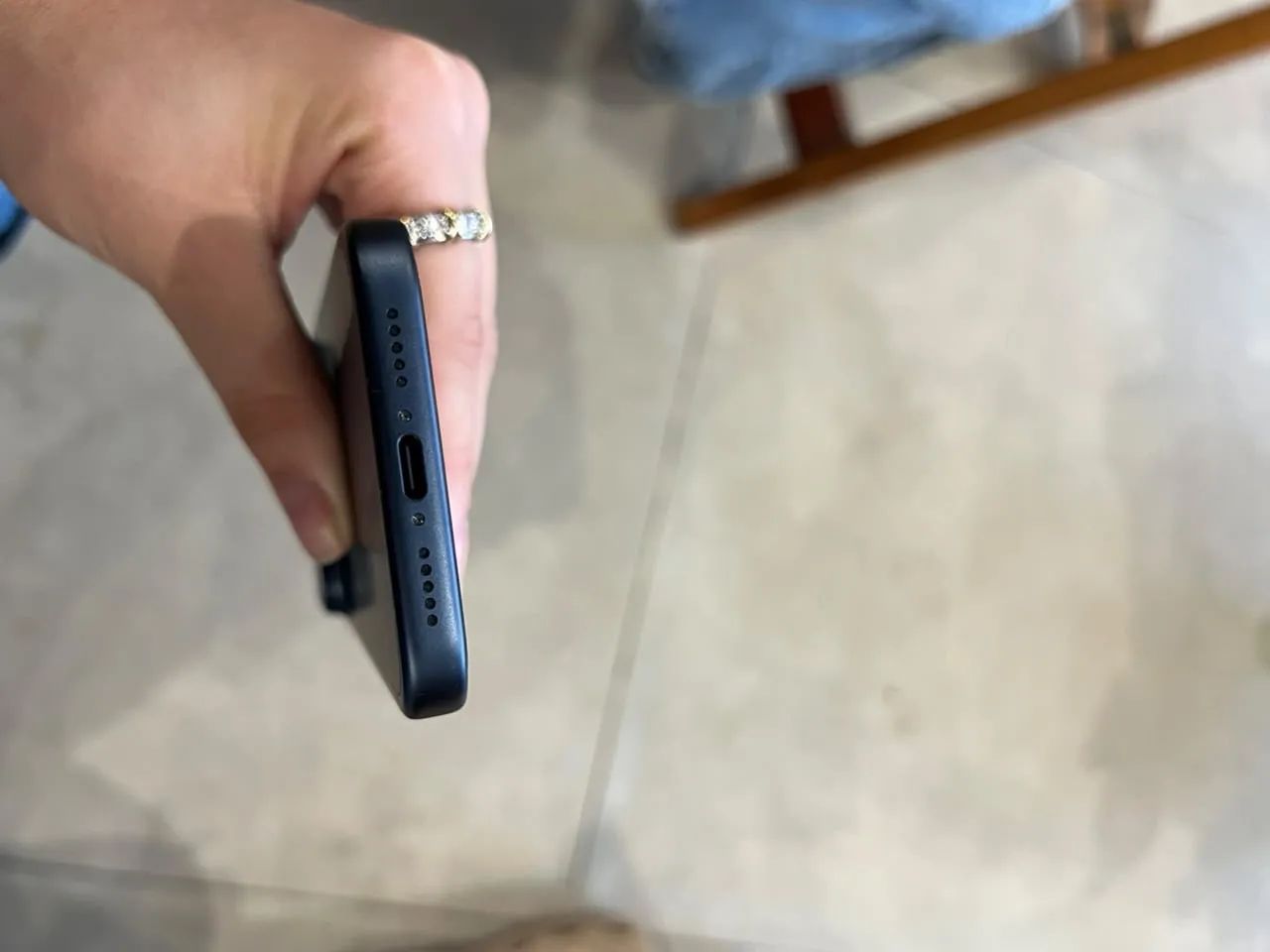17 pro azul 256gb  - Foto 3