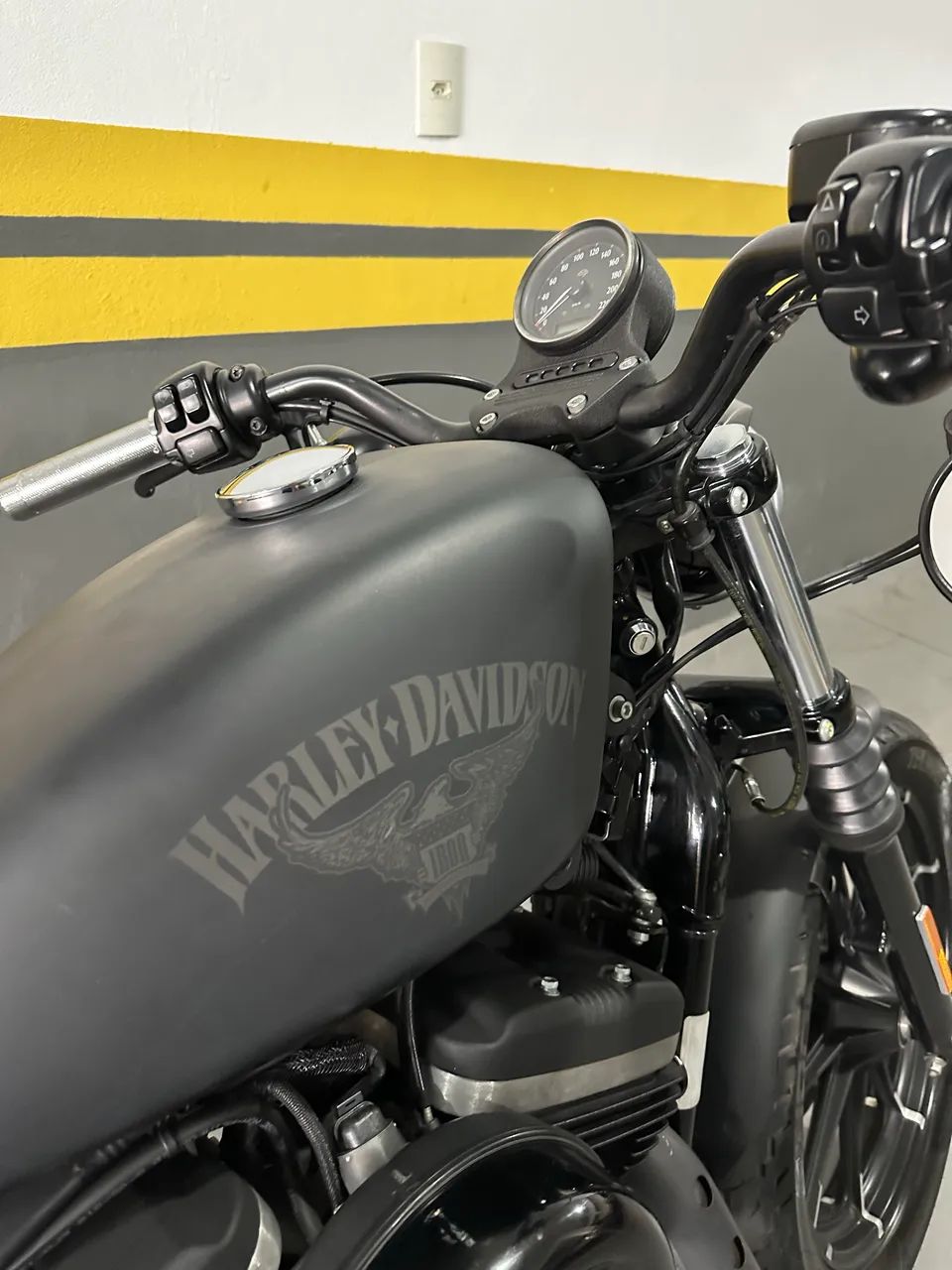 HARLEY DAVIDSON 883 IRON - Foto 5
