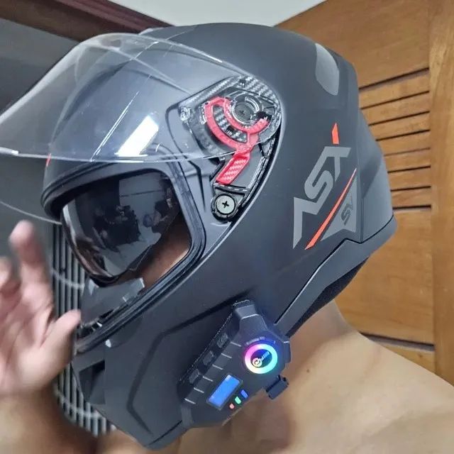 Fone de Ouvido Bluetooth (para Capacete) com Visor, FM, Microfone, RGB e Headset Wireless - Foto 4