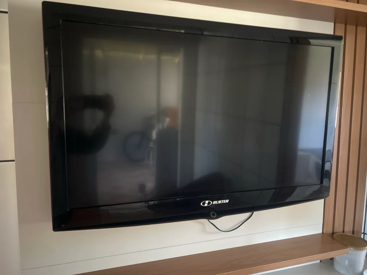 Tv H buster