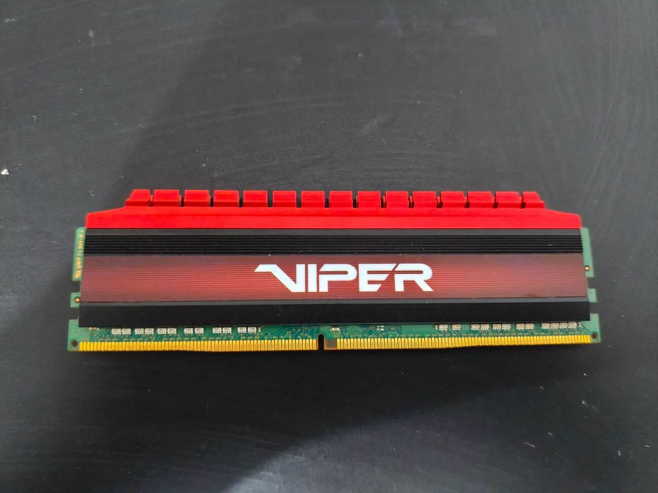 RAM Patriot (1x 16GB - 3000MHZ)