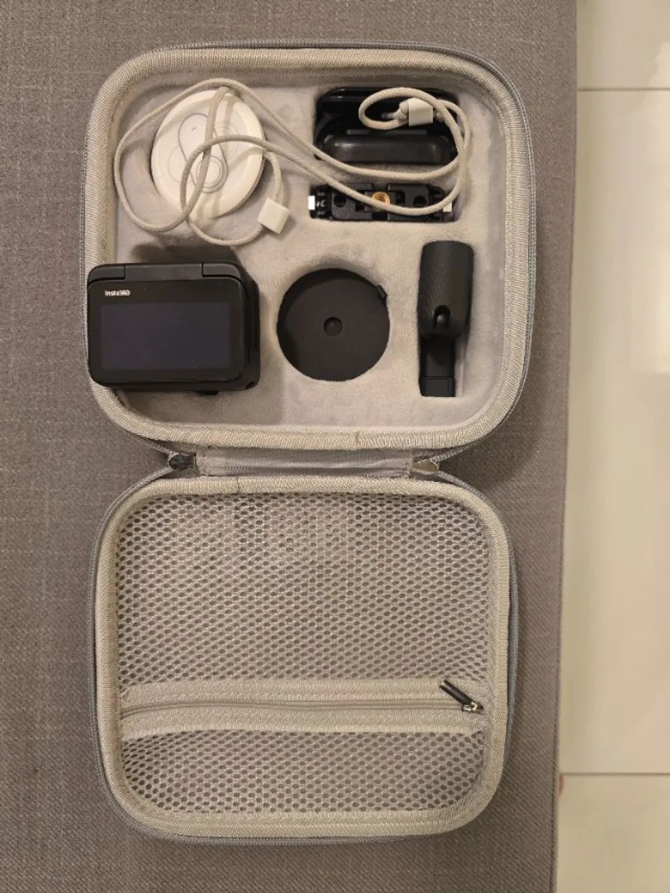 Insta360 GO 3S - 128gb 4K Black edition - com caixa original - Foto 3