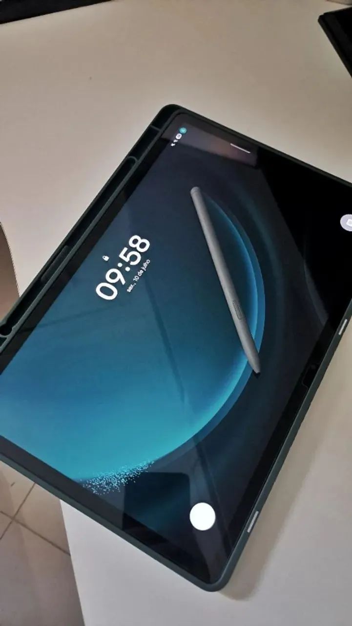 Galaxy Tab S9 FE+ 128GB/8GB RAM
