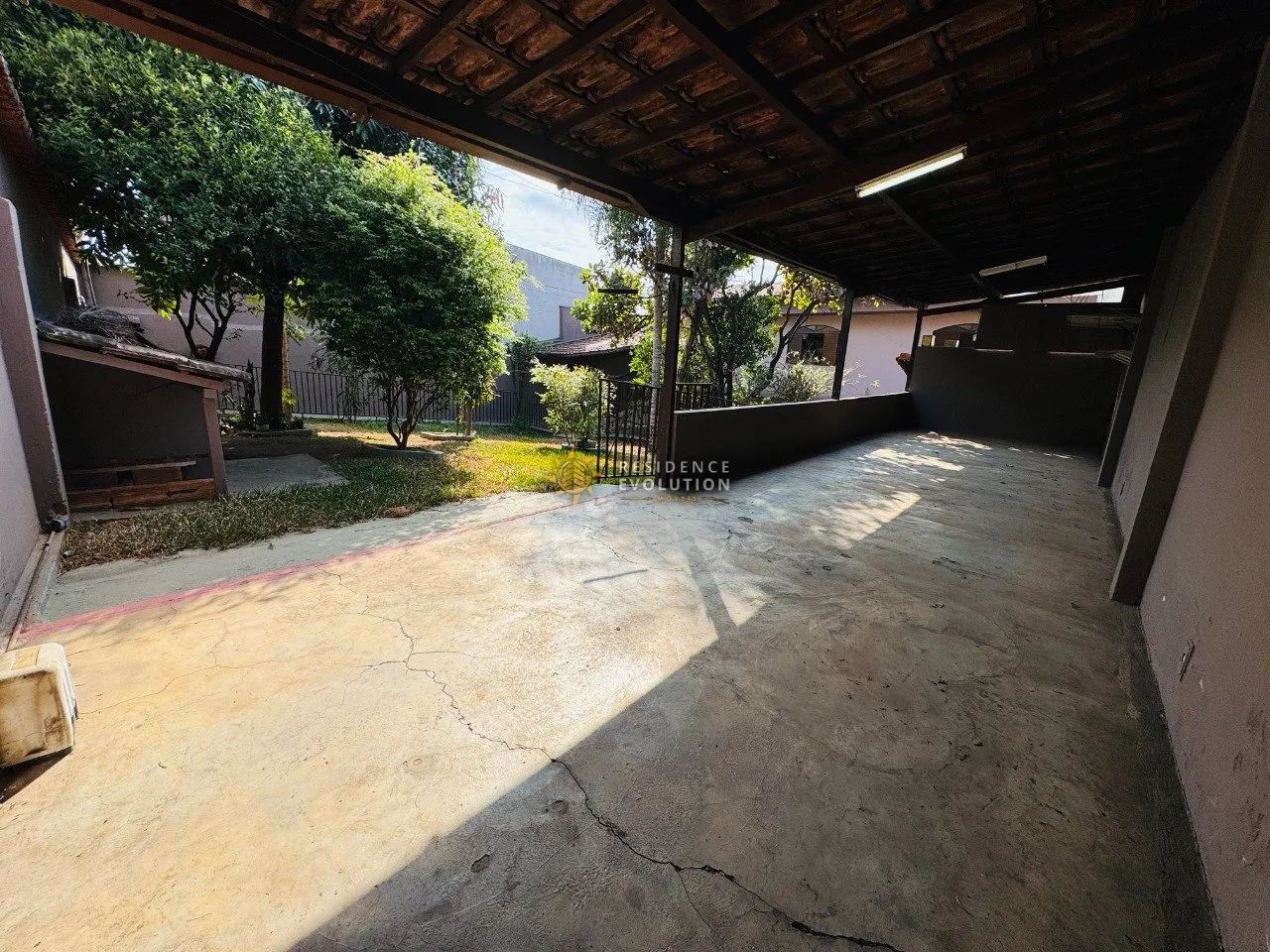 CASA DUPLEX | 6 QUARTOS | 2 SUÍTES | LOTE 360M² - Foto 4