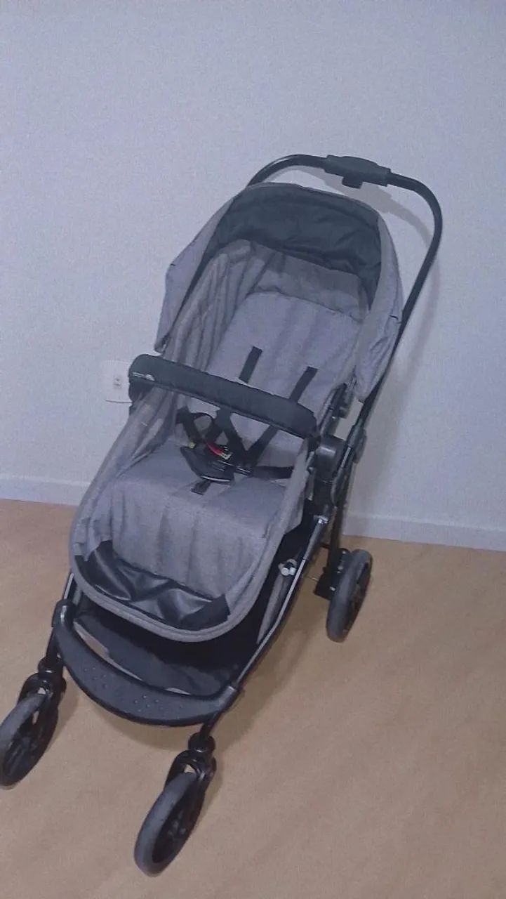 Carrinho Moisés com bebê conforto  - Foto 2