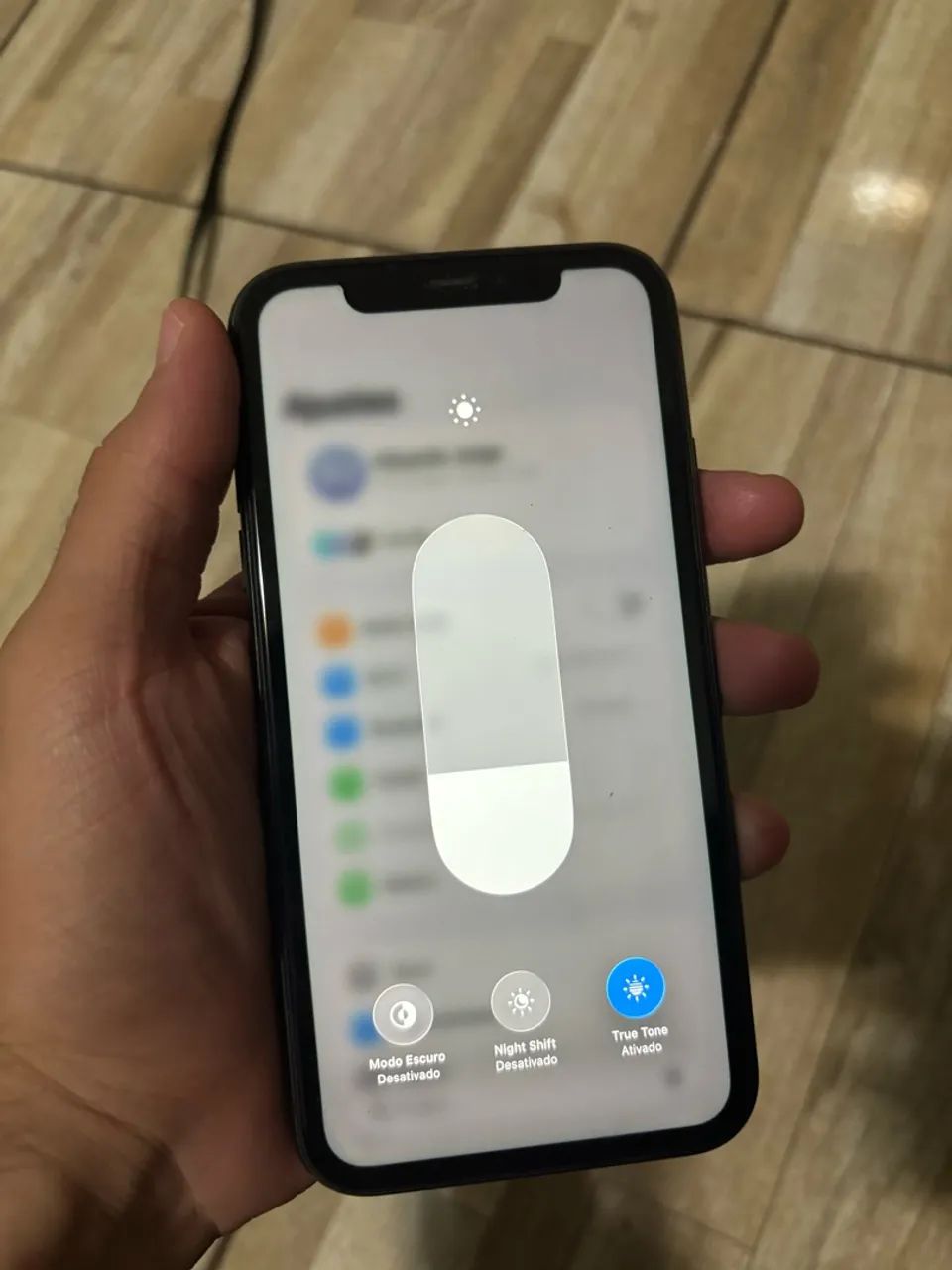 Vendo Iphone 11- 128gb muito conservado - Foto 5