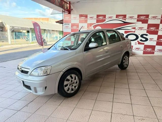 Chevrolet Corsa Corsa Sed. Premium 1.4 8V ECONOFLEX 4p 2010