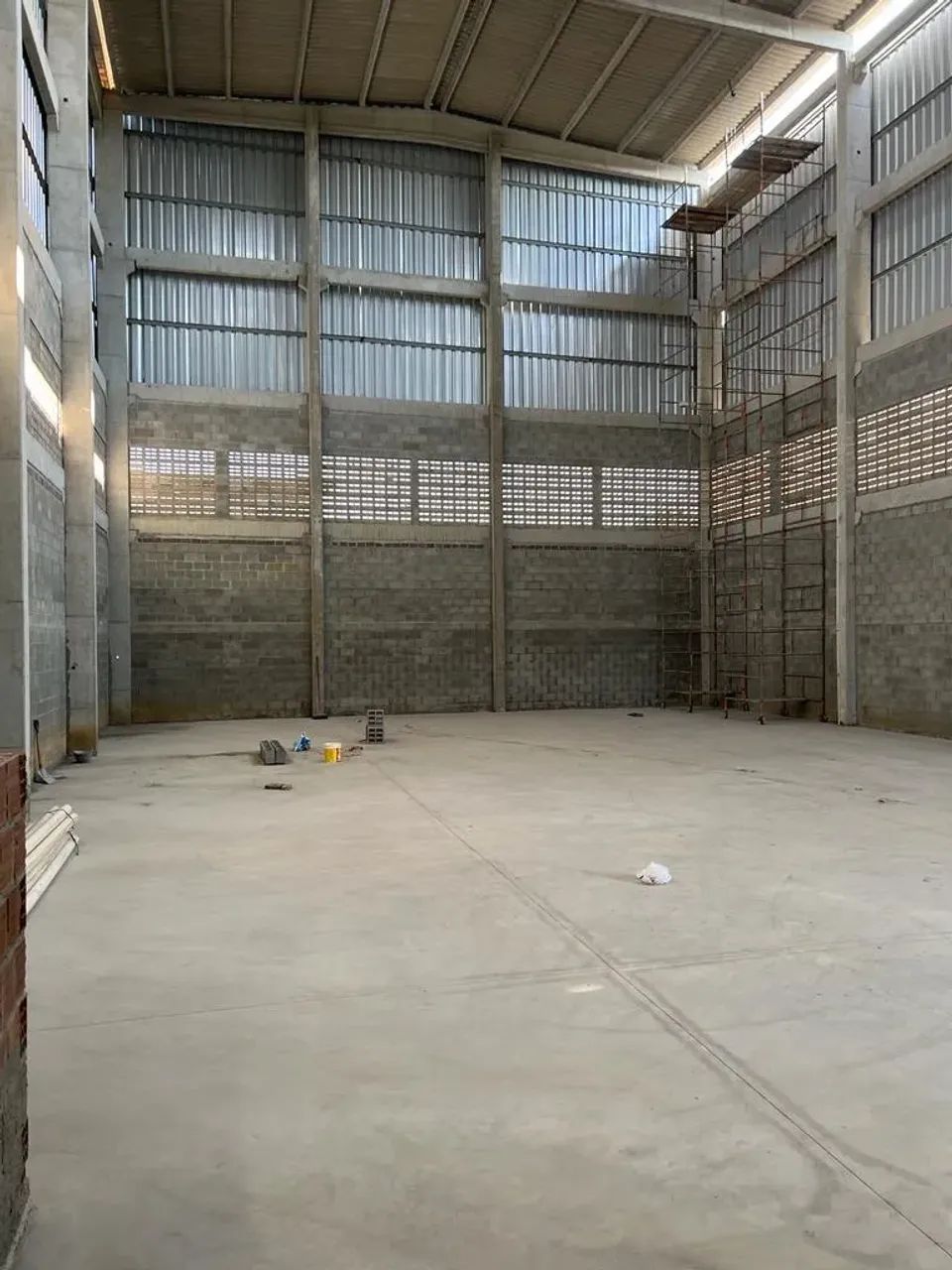 Galpão com 560 m2 e Pé direito de 14 m, no Distrito industrial de João Pessoa - Foto 2
