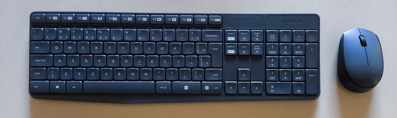 Kit Teclado e Mouse sem fio Logitech MK235