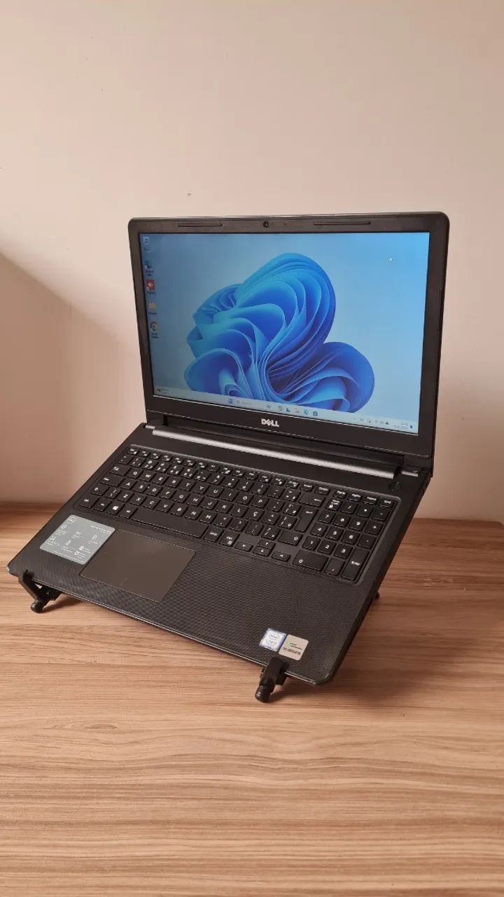 Notebook Dell i3 7 Geração