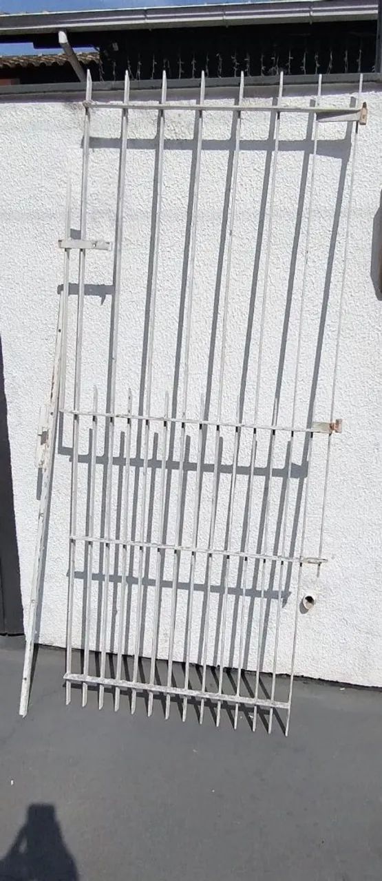 PORTÃO DE FERRO 