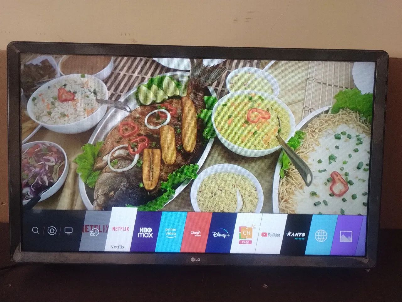 LG 32 polegadas Smart  - Foto 3