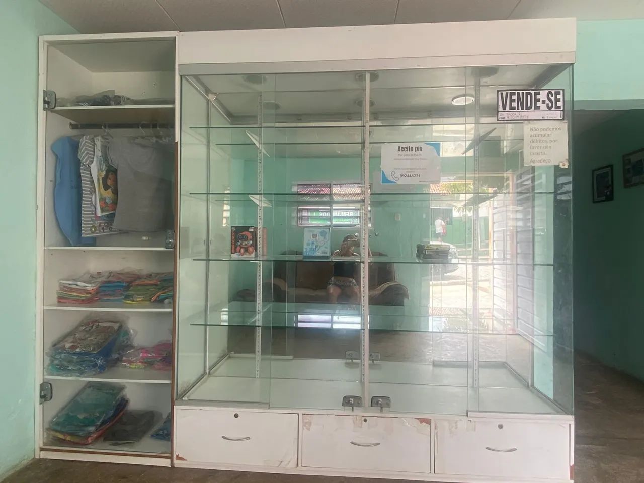 Vende-se ou troca-se vitrines! - Foto 2