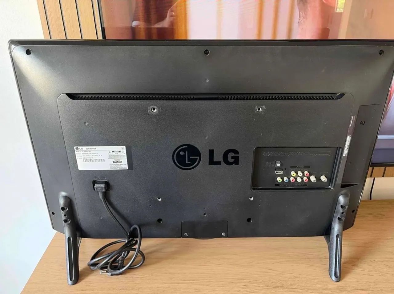 TV - LG 32 polegadas (NOVÍSSIMA) - Foto 2