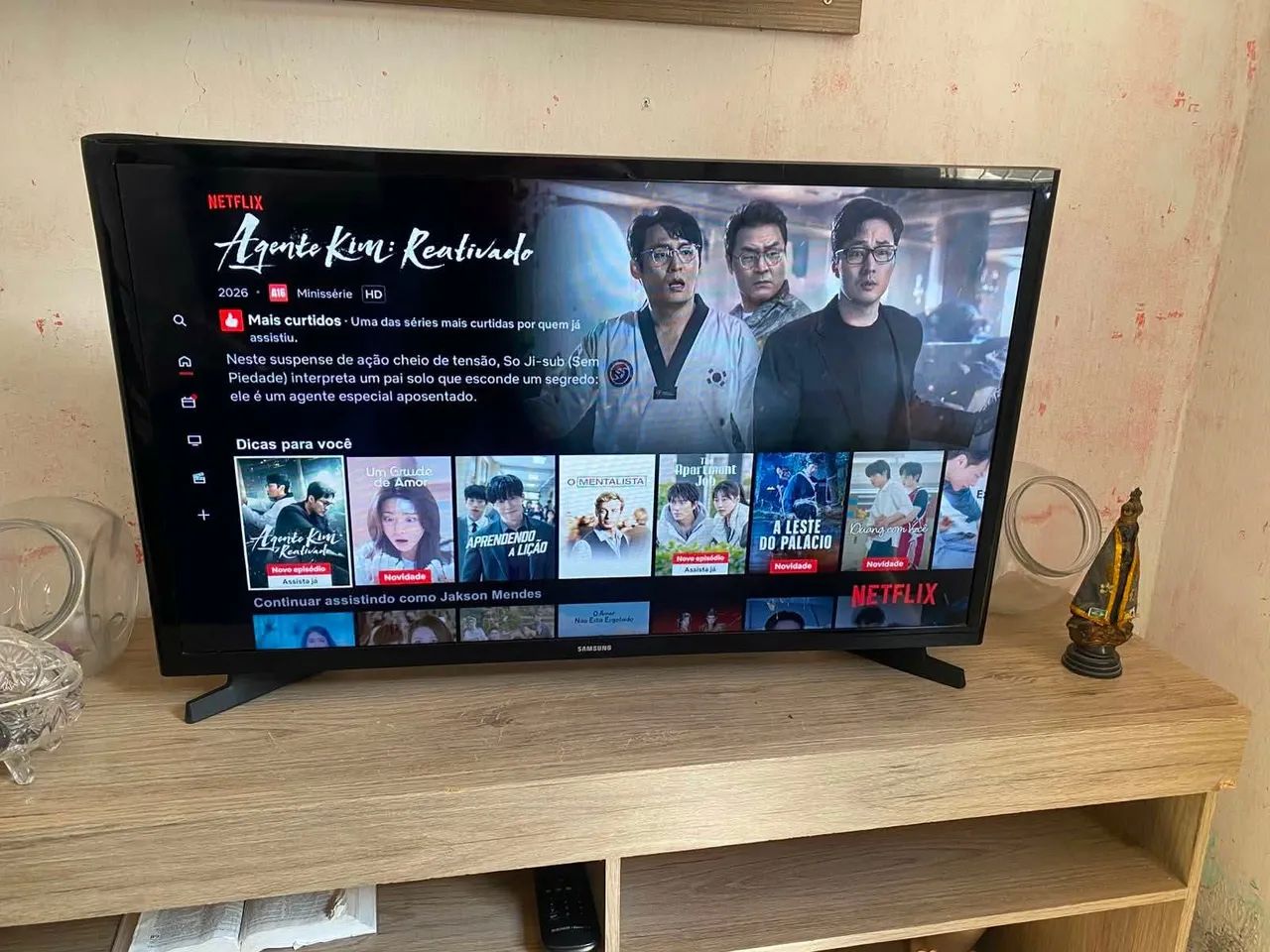 TV SMART 32 SAMSUNG FUNCIONANDO TUDO PERFEITAMENTE COM NETFLIX ABERTA MORO EM CG - Foto 2