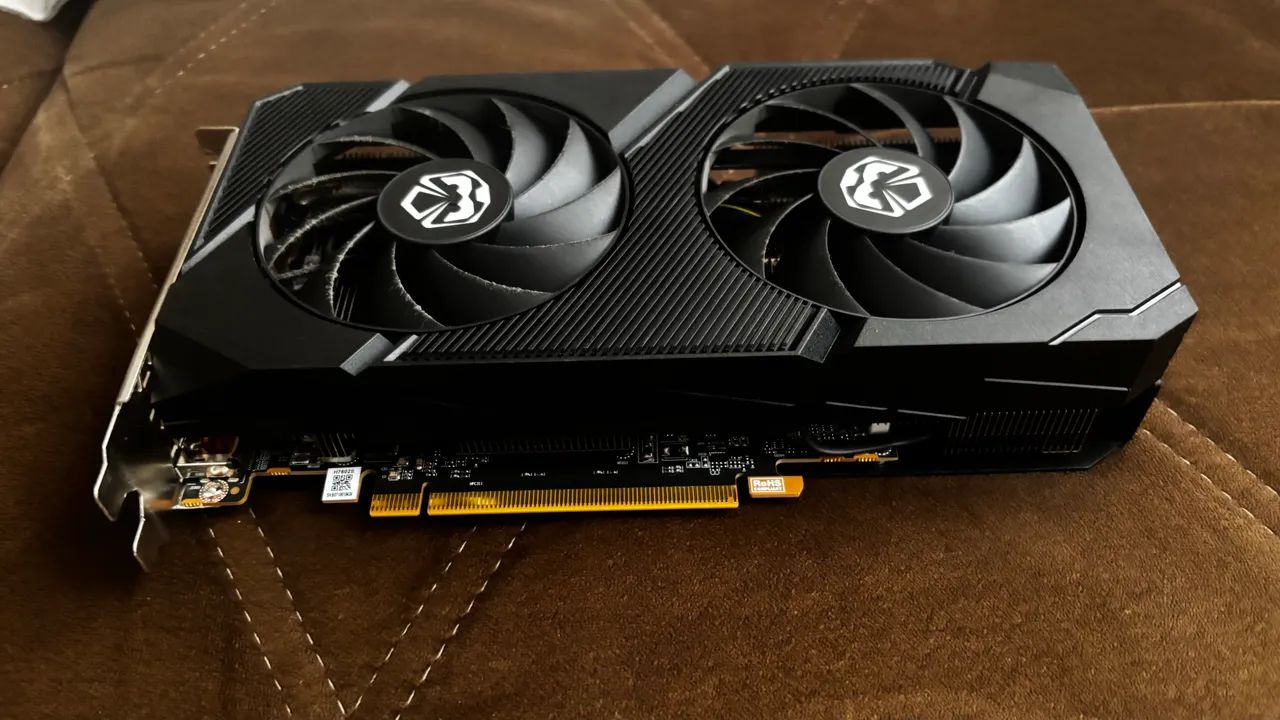 Rx 7600xt TROCO POR RTX