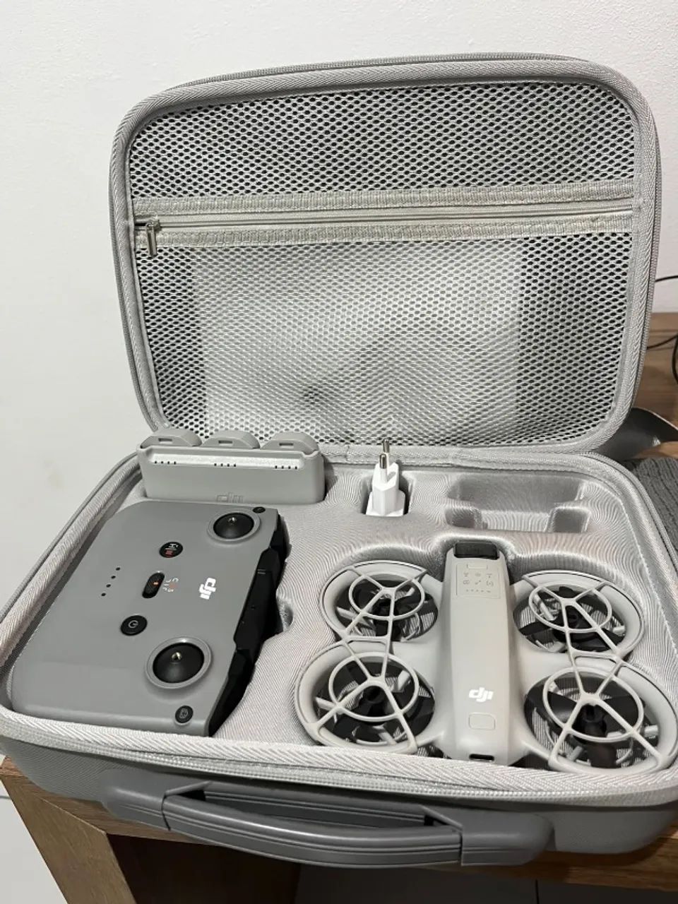 DRONE DJI NEO 1 FLY MORE COMBO VERSÃO BR - Foto 2