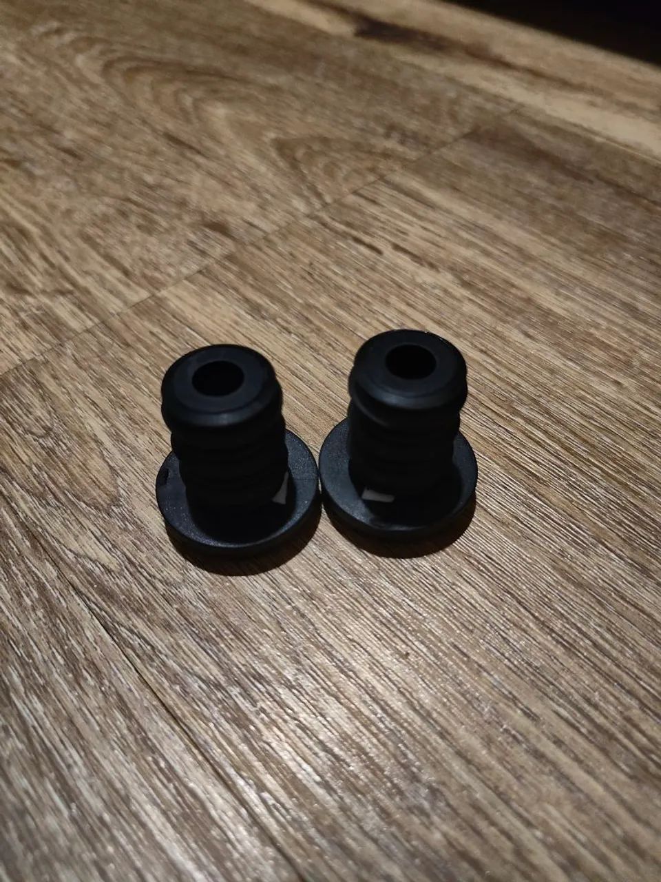 KIT PASSADOR SHIMANO, PROTETOR DE GUIDÃO E MESINHA TRACKER!! - Foto 4