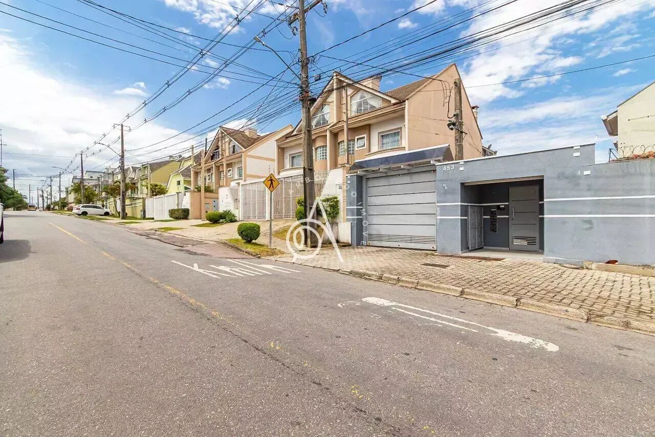 Sobrado no Xaxim com 3 quartos sendo 2 suítes. - Foto 4
