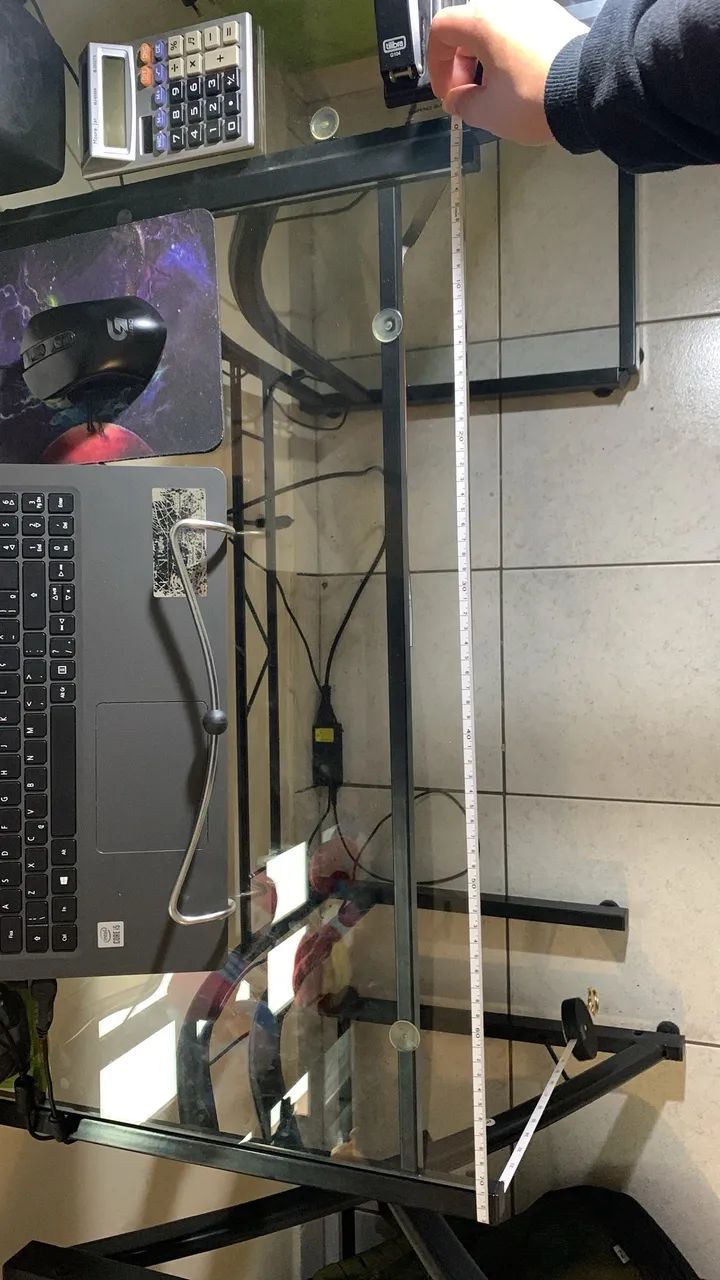 Mesa em L industrial com vidro temperado - Foto 3