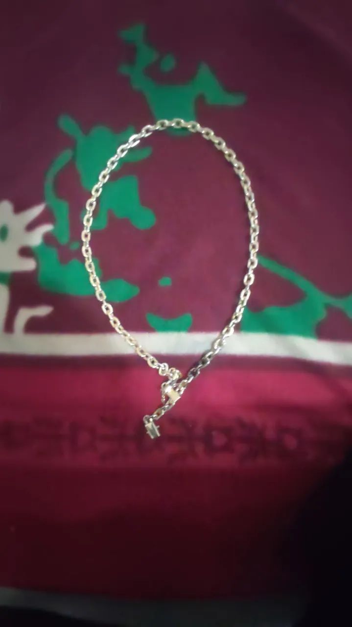  Vendo corrente de ouro *