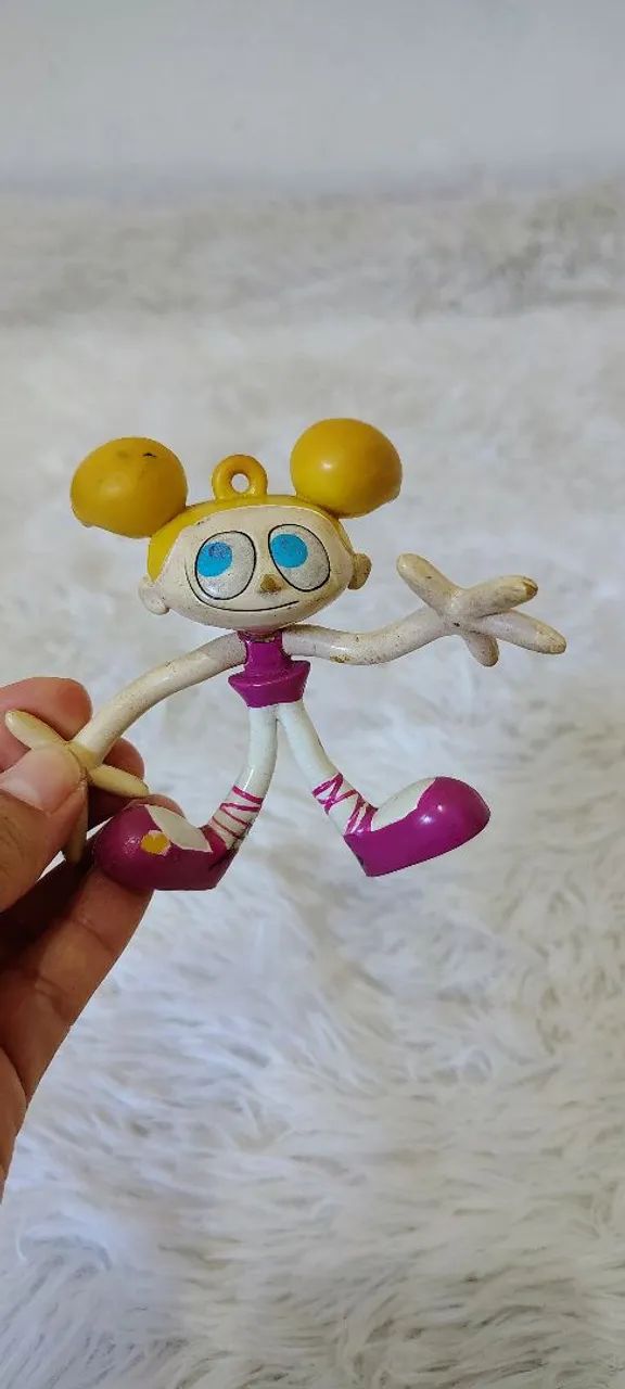 Boneca articulada dexter