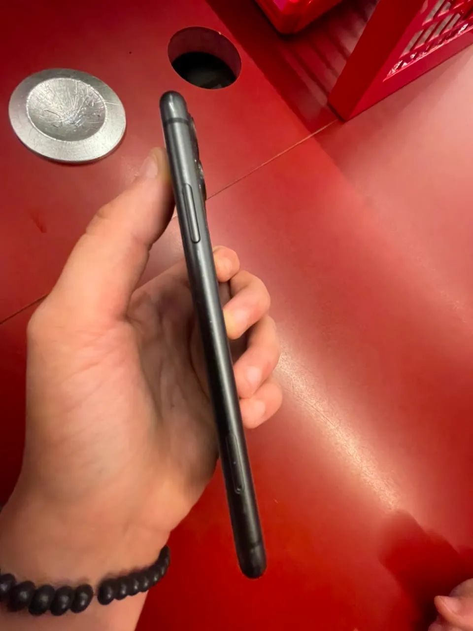 ? iPhone 11 64GB ? R$ 800  Vendo iPhone 11 de 64GB, funcionando normalmente - Foto 3