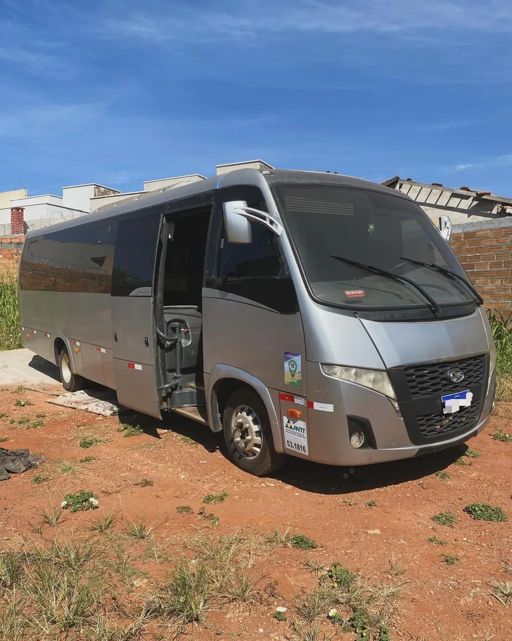 MICROÔNIBUS VOLARE W9/ 2012 PARCELADO