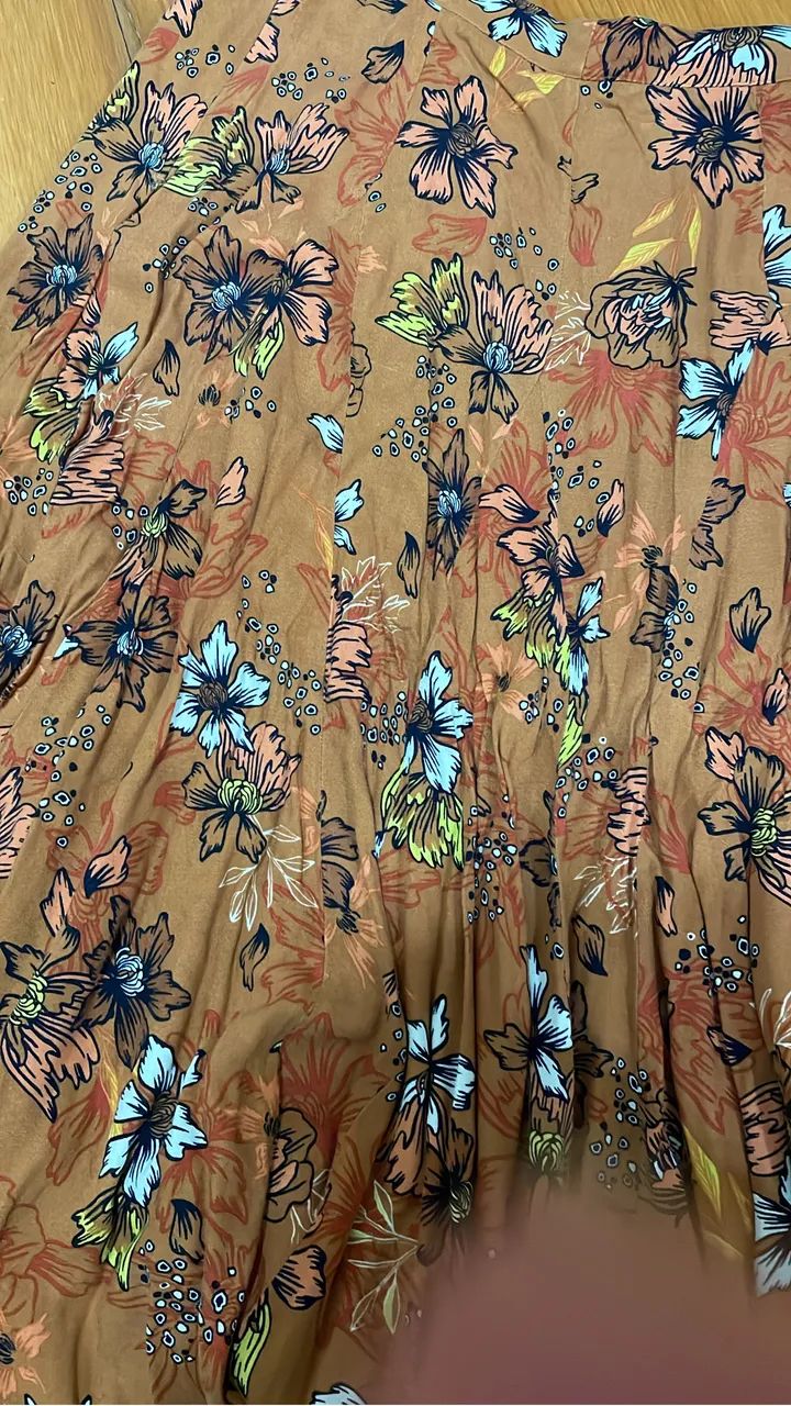 Saia estampada da loja cantão !!! Ótimo estado !! 