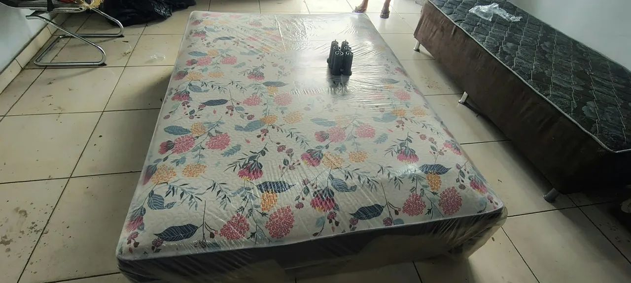 CAMA BOX CASAL D28 NOVA R$460 - ENTREGA GRATIS - Foto 3