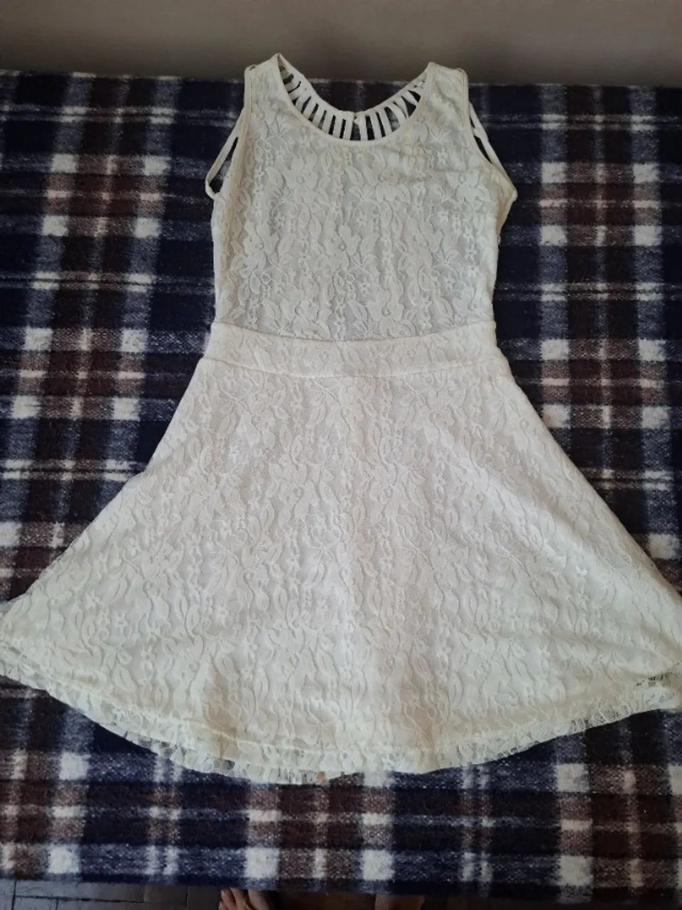 Vestido Bege 
