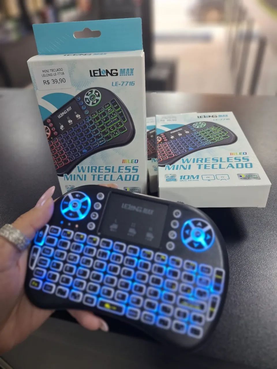 Mini teclado Led - wireless, novo - Foto 2