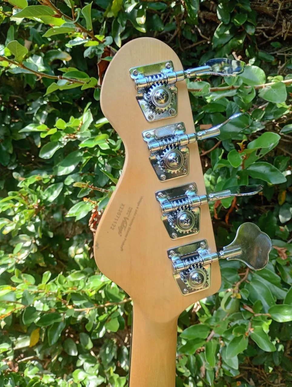 Baixo Vintage jazz bass - Foto 2