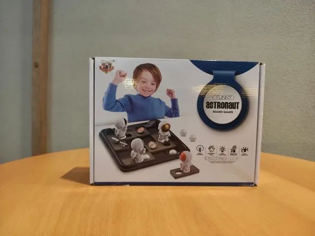 Funny Astronaut - Board Game 