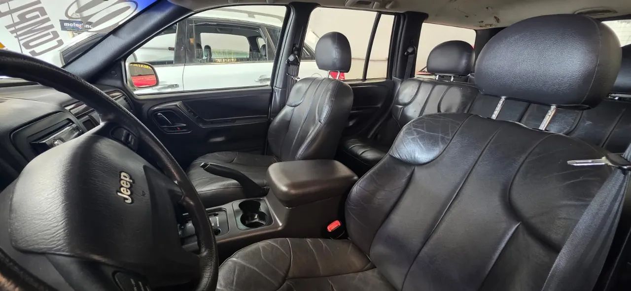 Jeep Cherokee Sport 3.7 4x4 V6 12V Aut., foto 7 de 10
