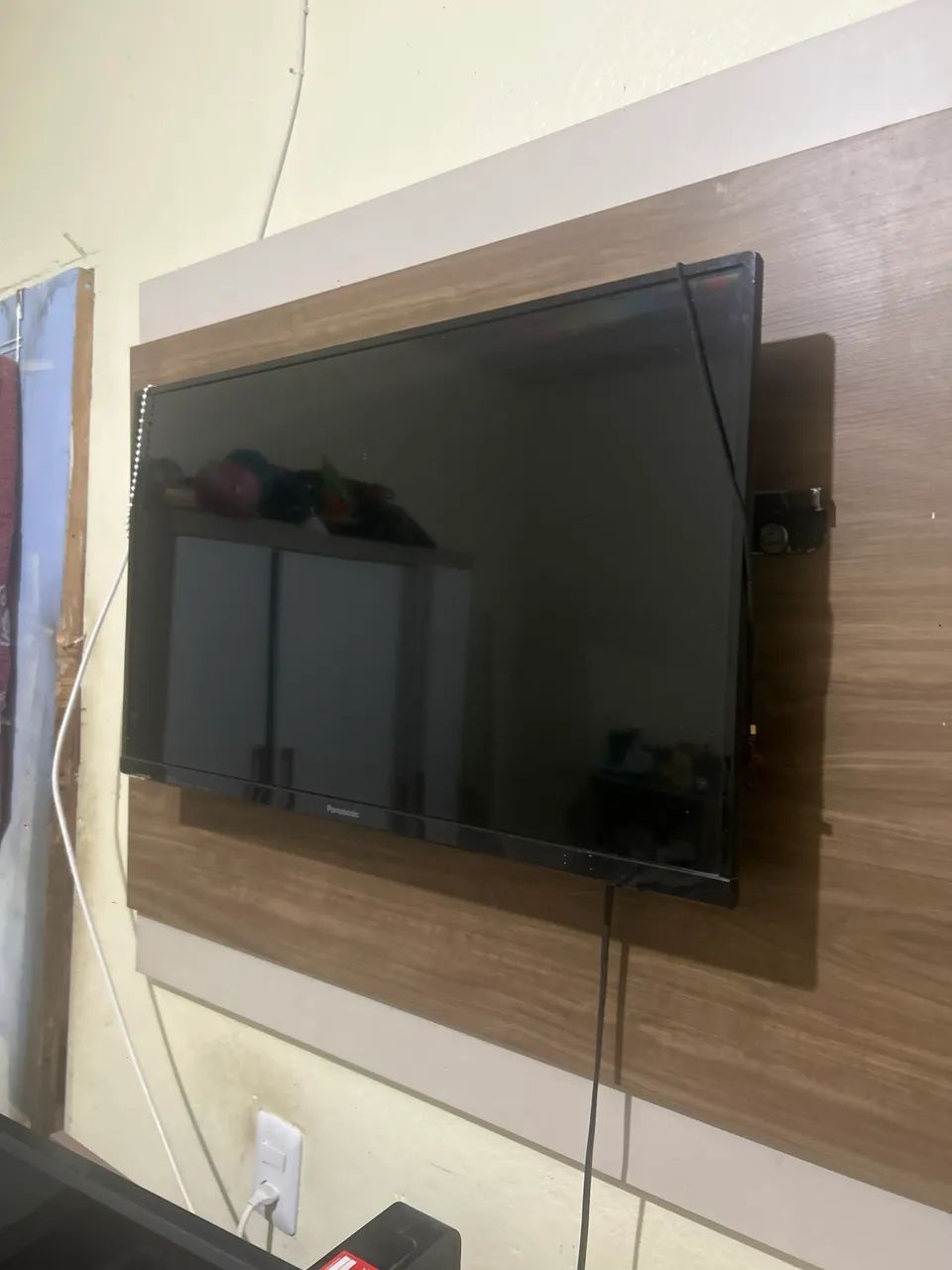 VENDO TV 32 POLEGADAS SMART POR 450 PERFEITAMENTE CONSERVADO!