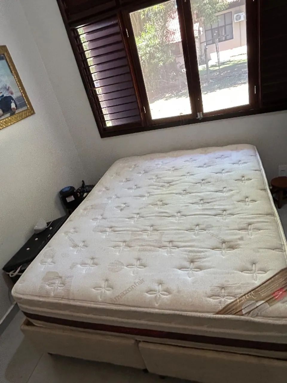 Cama de casal queen