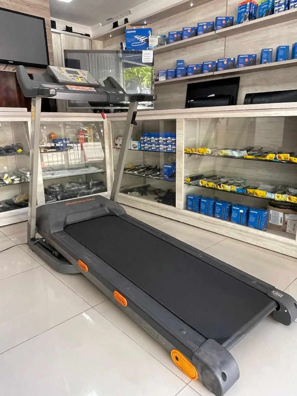 ESTEIRA ATHETIC ADVANCED 520EE - Foto 5