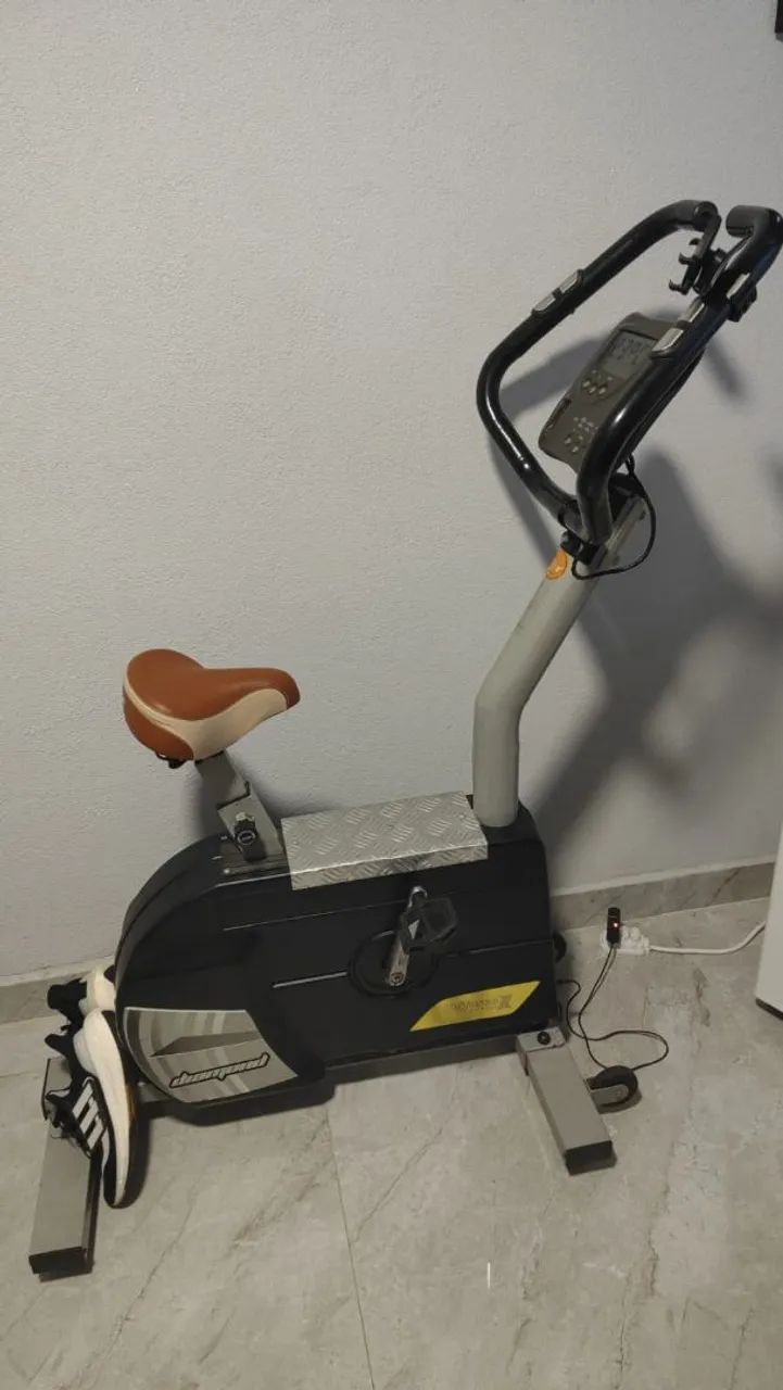 Bicicleta Ergométrica Residencial - Excelente Estado
