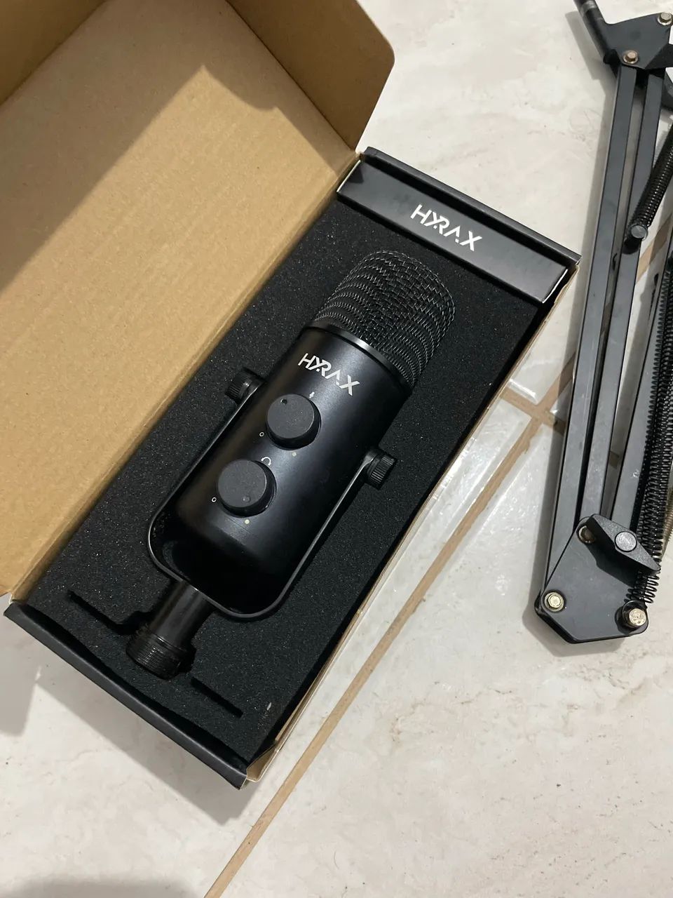 Microfone Hyrax HMC900 (com suporte) - Foto 3