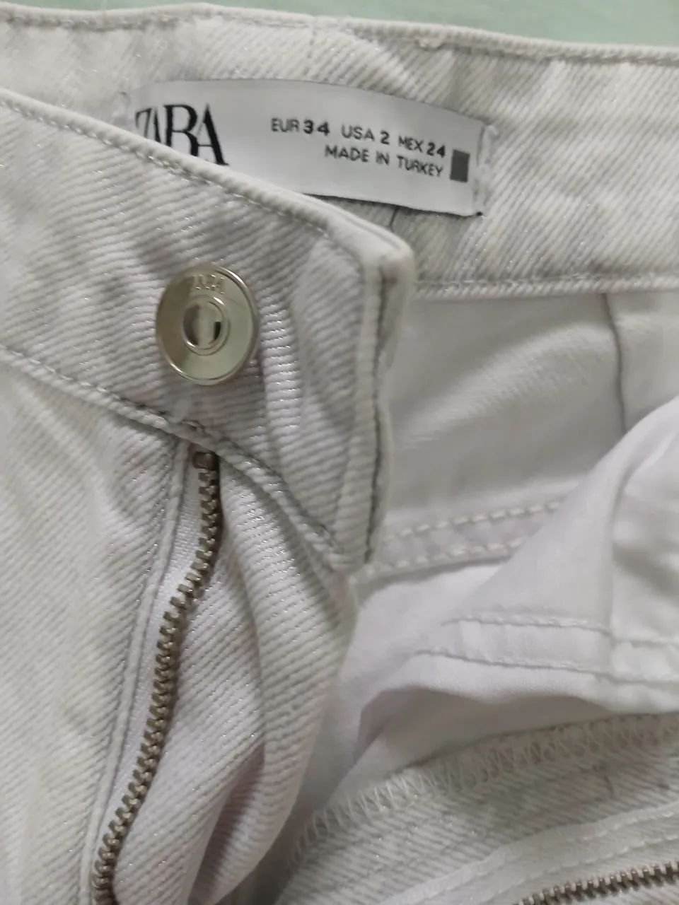 Calça jeans da Zara 