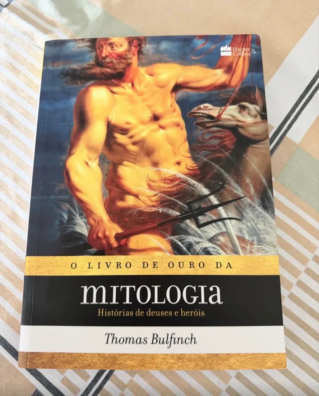 Livro de ouro da mitologia 