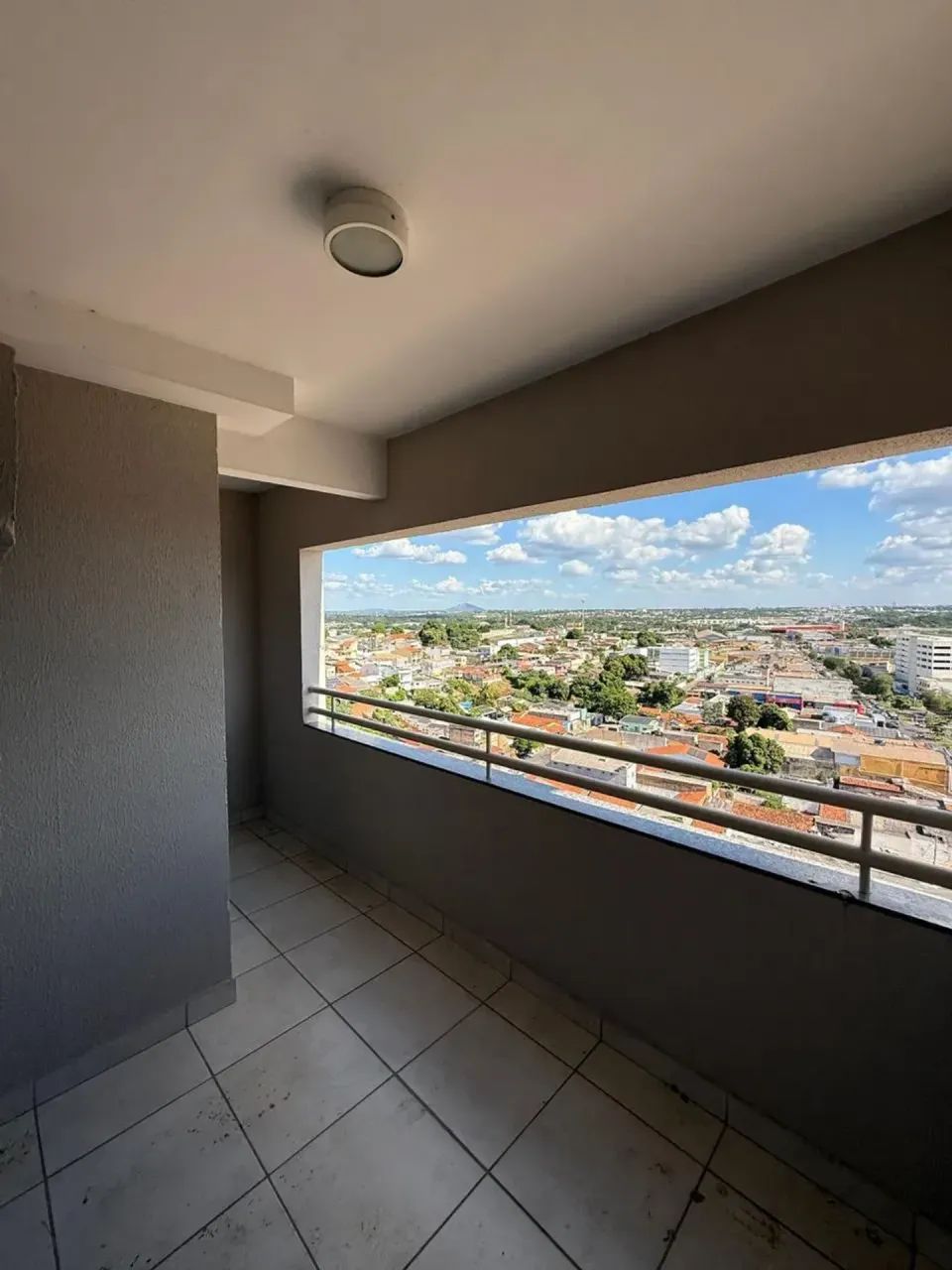 APARTAMENTO 3/4 SENDO 1 SUÍTE À VENDA, COM 75m² NO EDIFÍCIO RESIDENCIAL VERO